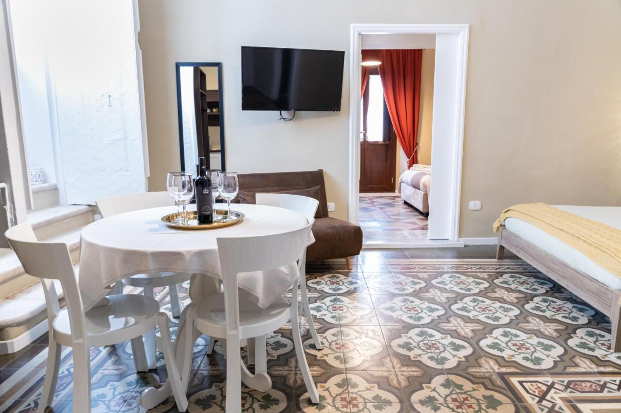Tresca Charme Luxury Rooms Bari Exterior photo